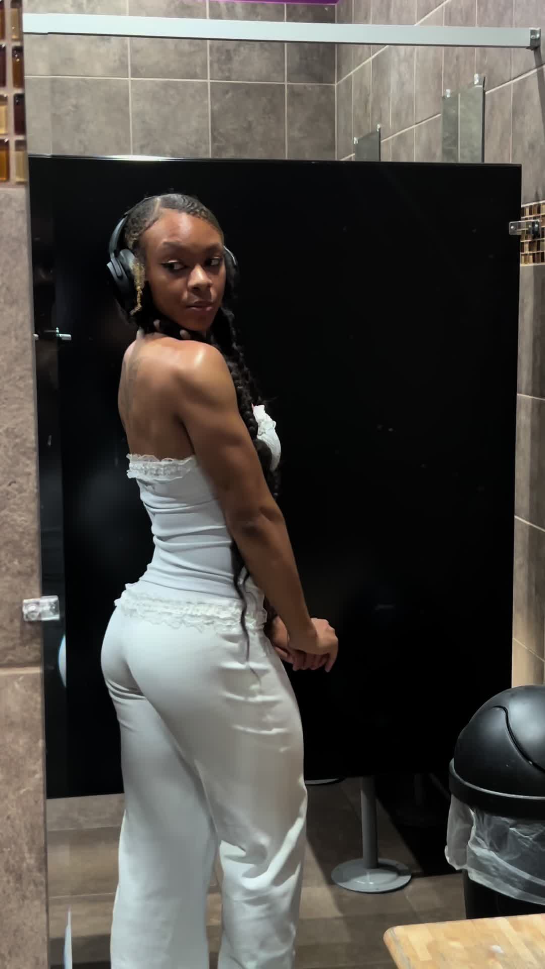 @Lil.fella