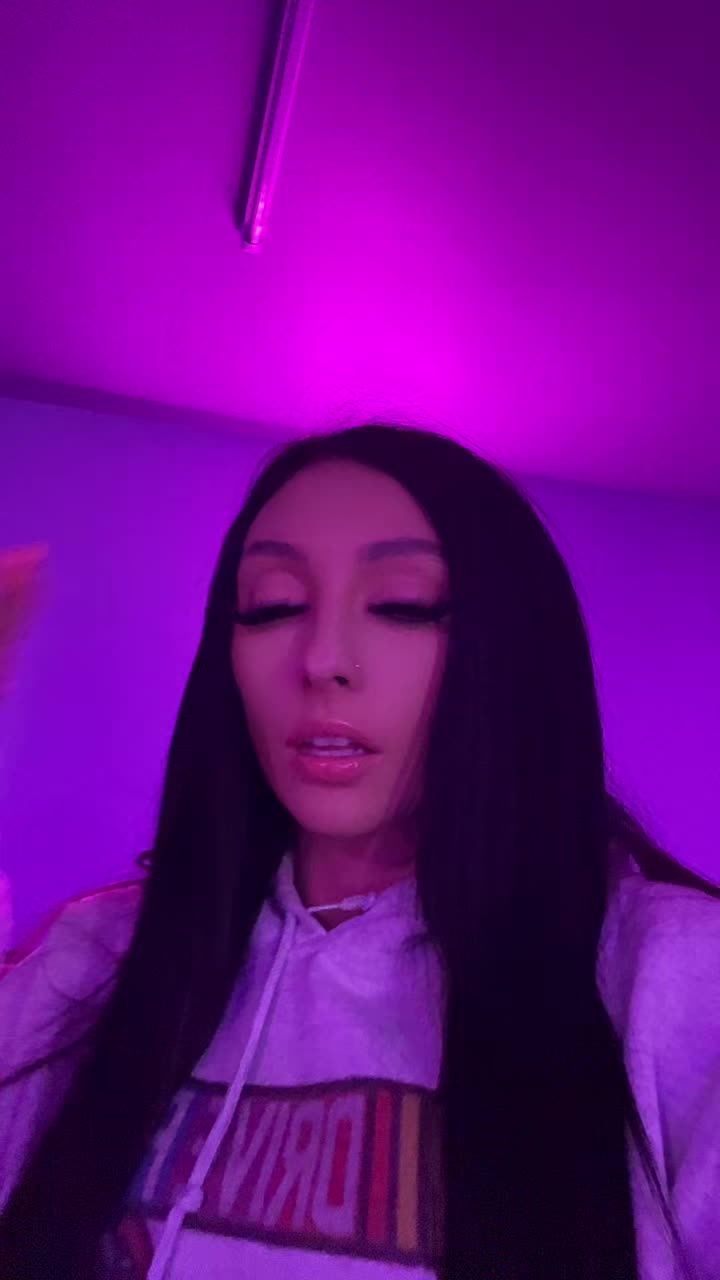 @J💘