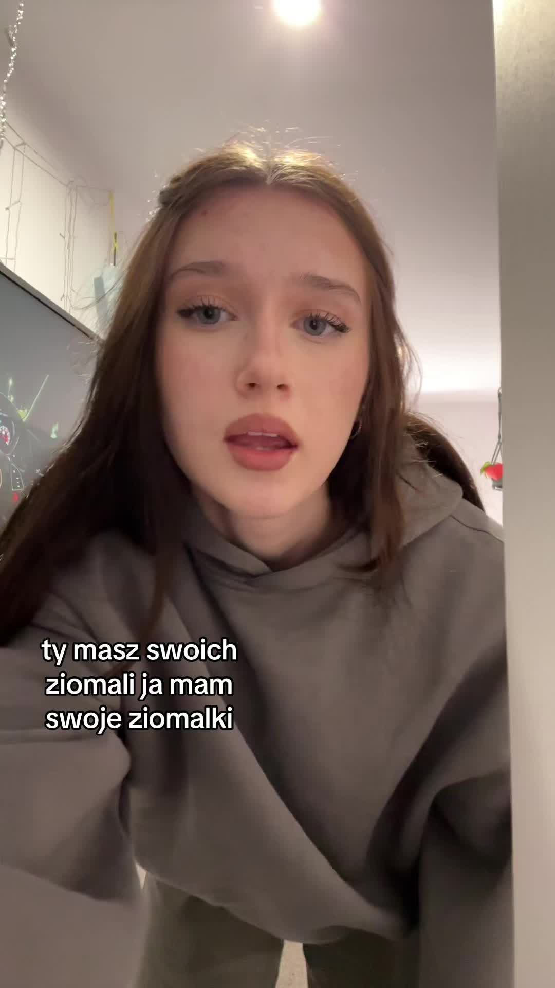 @🙈