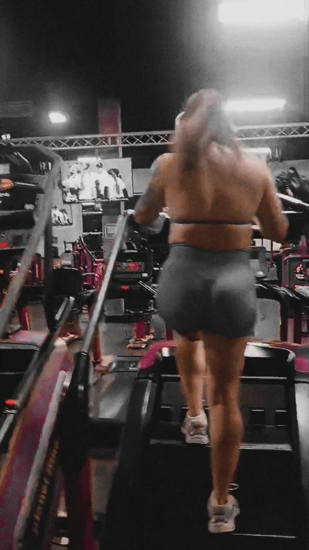 @Elisa Varela