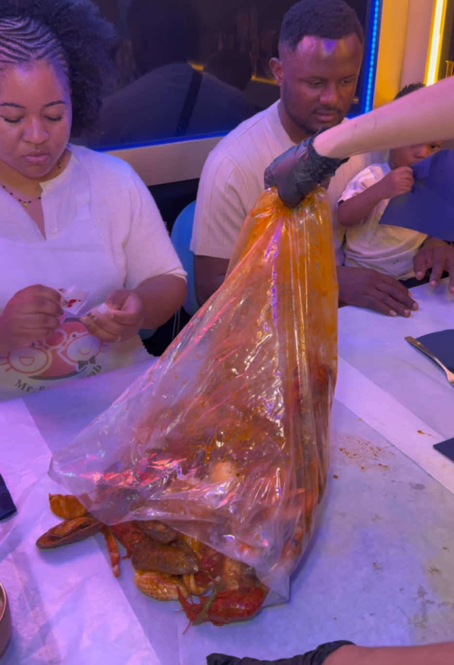 @Mr&Mrs Crab