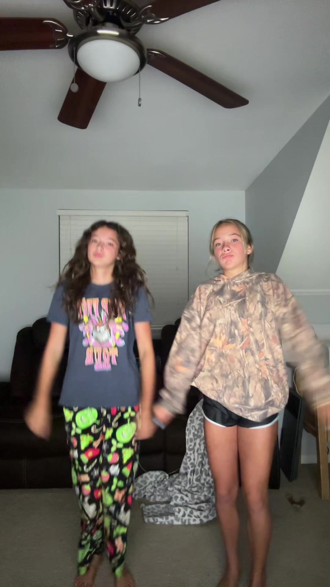 @Liv_21