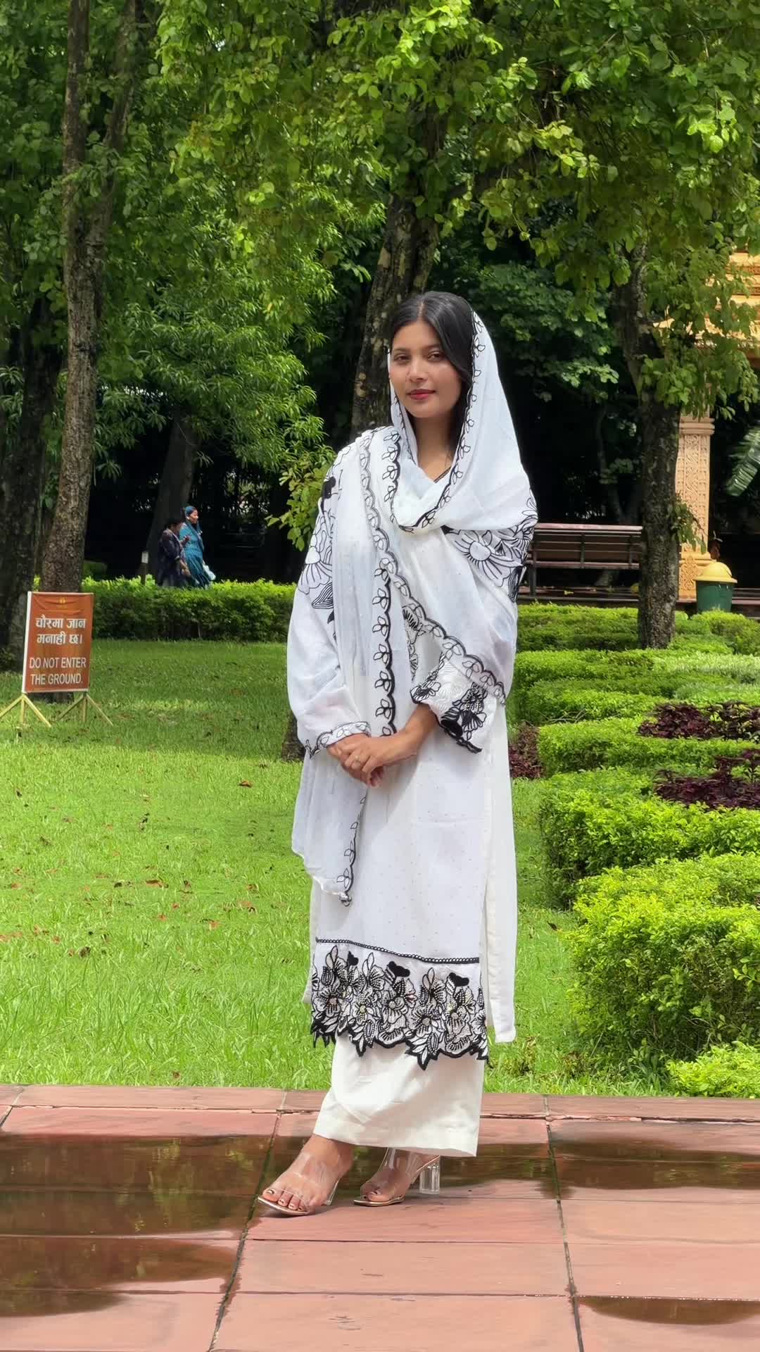 @Anu🇳🇵