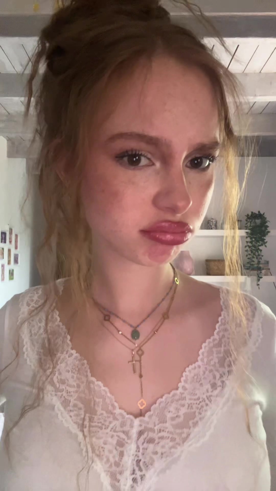 @Annaconda 🐍
