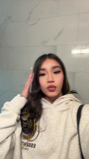 @awfullotofsarahi