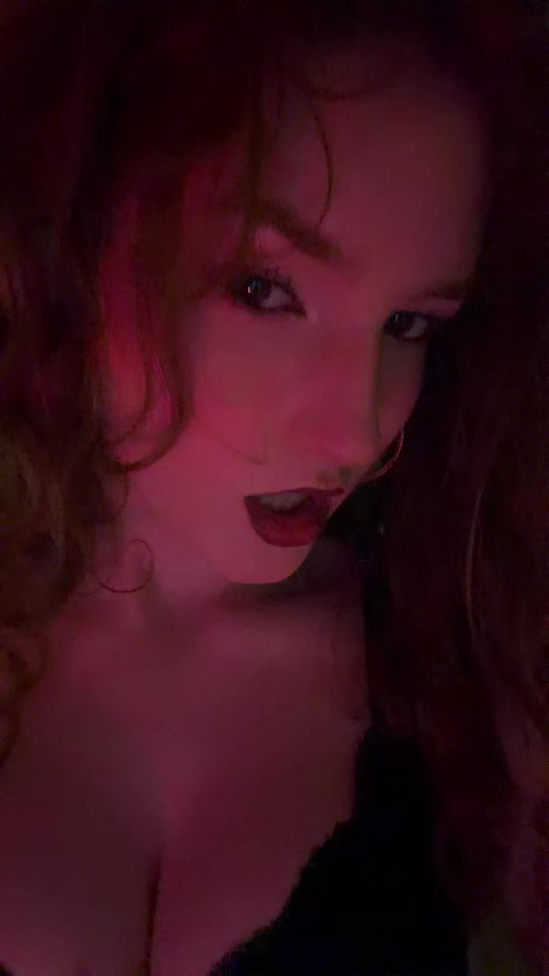 @sexcmamaahh