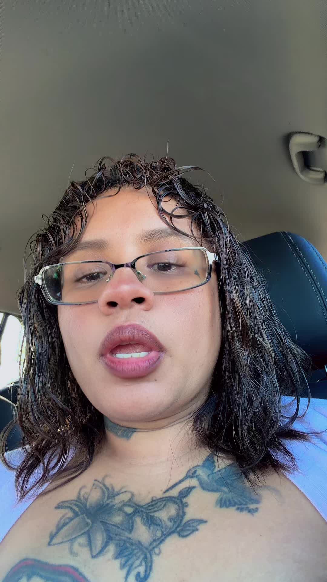 @lalalopez