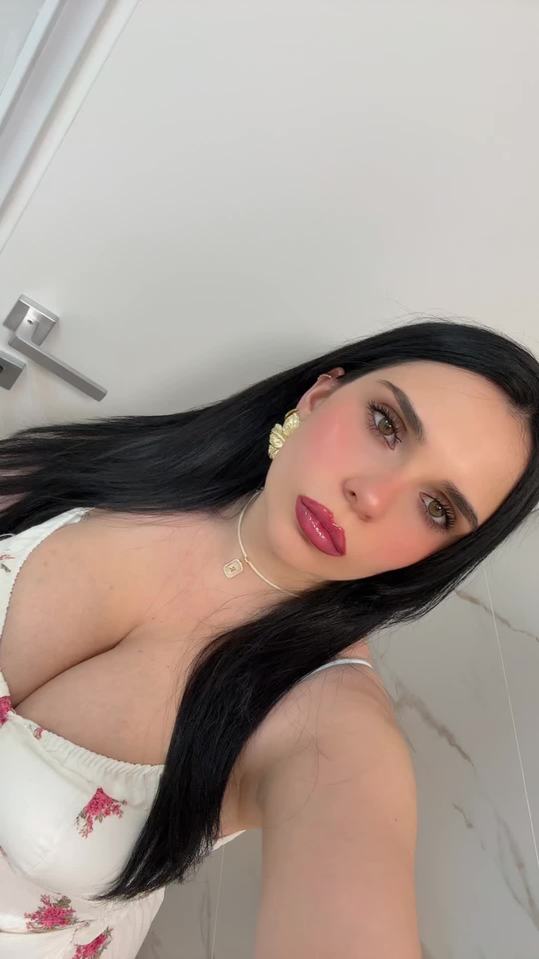 @-rosypalmentieri02-