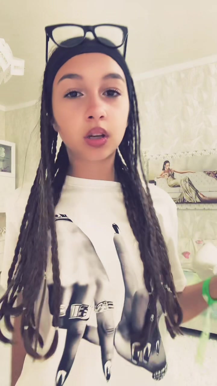 @icee_.ella