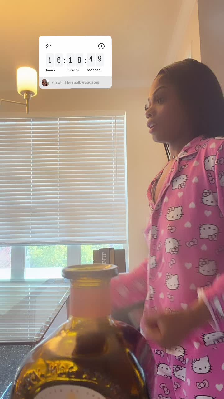@realkyraagates