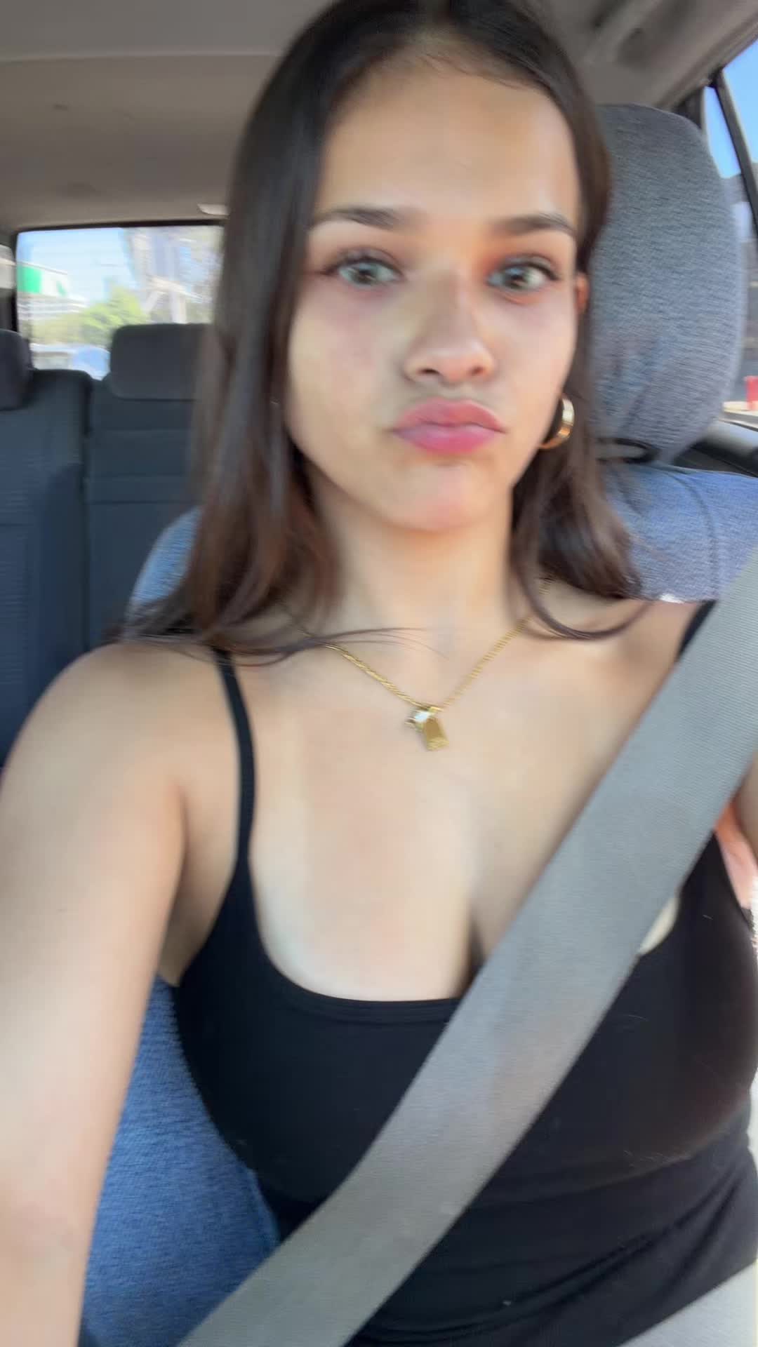 @daisybecker07