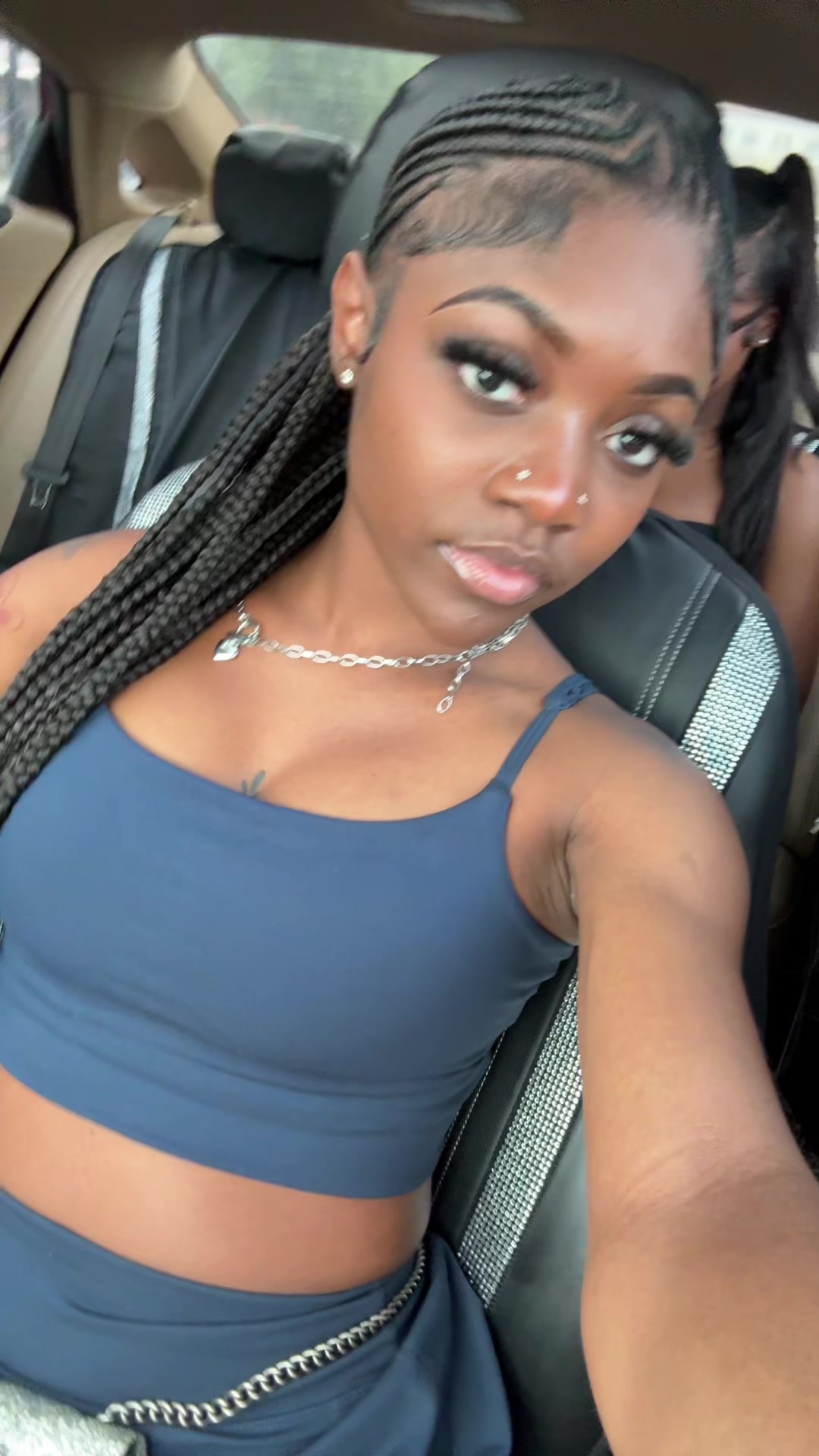 @Theyluvs_jayda🏳️&zwj;🌈