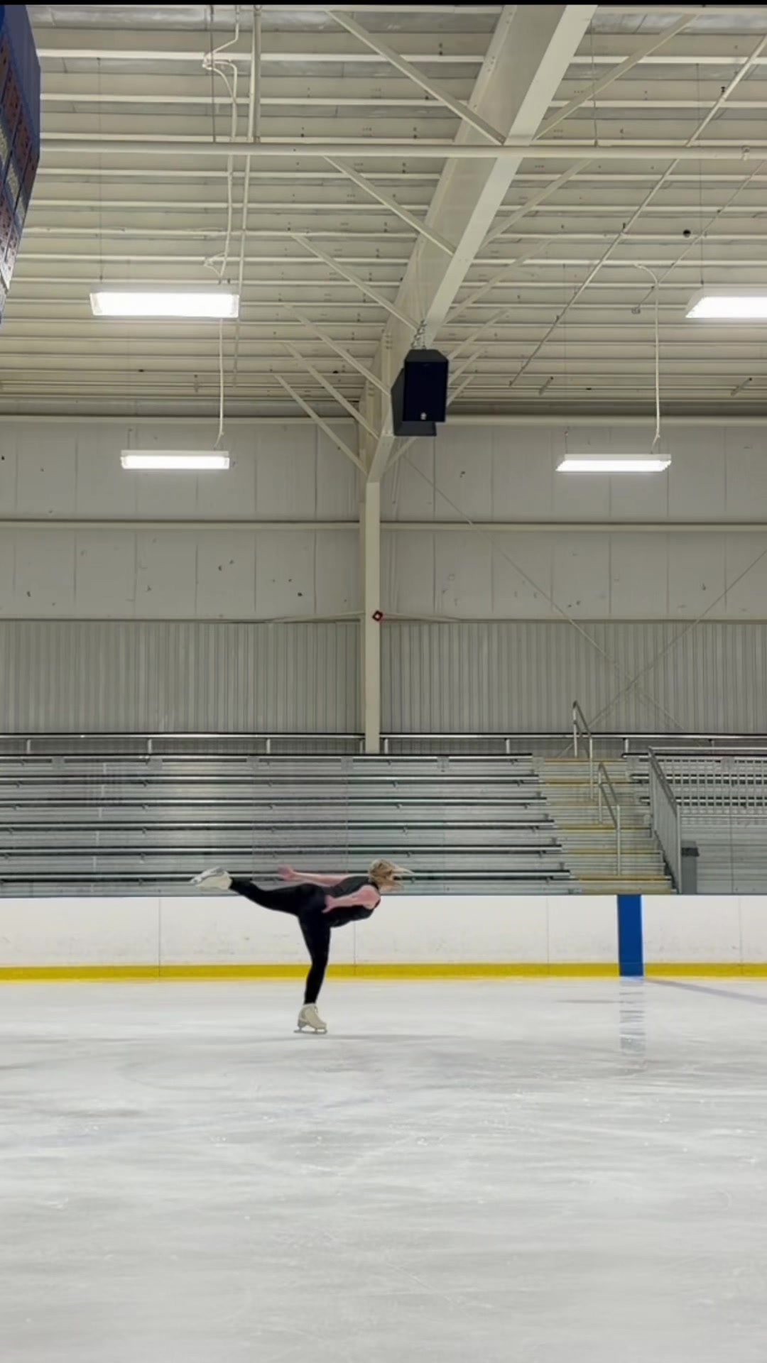 @Brit⛸️✨🫶🏼