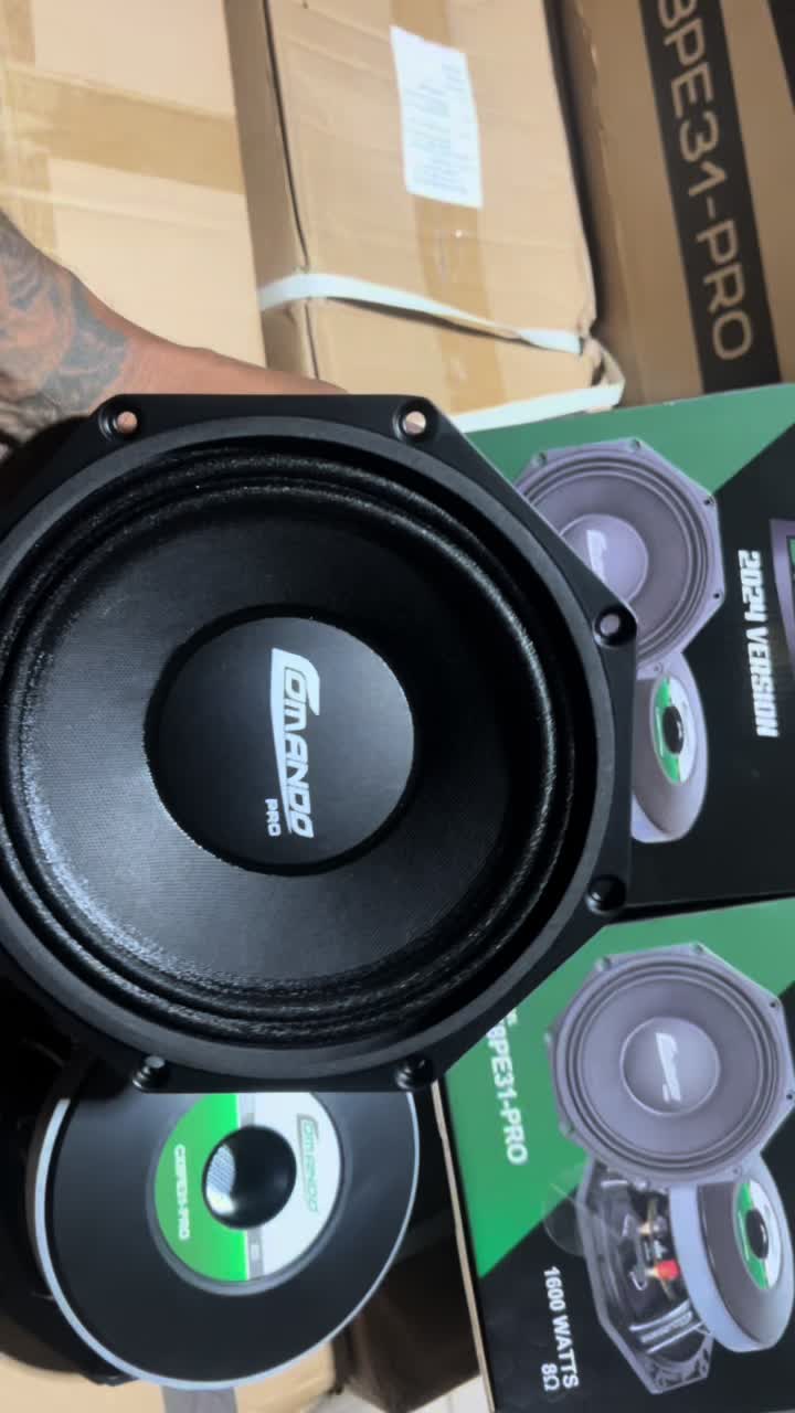 @Axel Auto Adorno y Car Audio