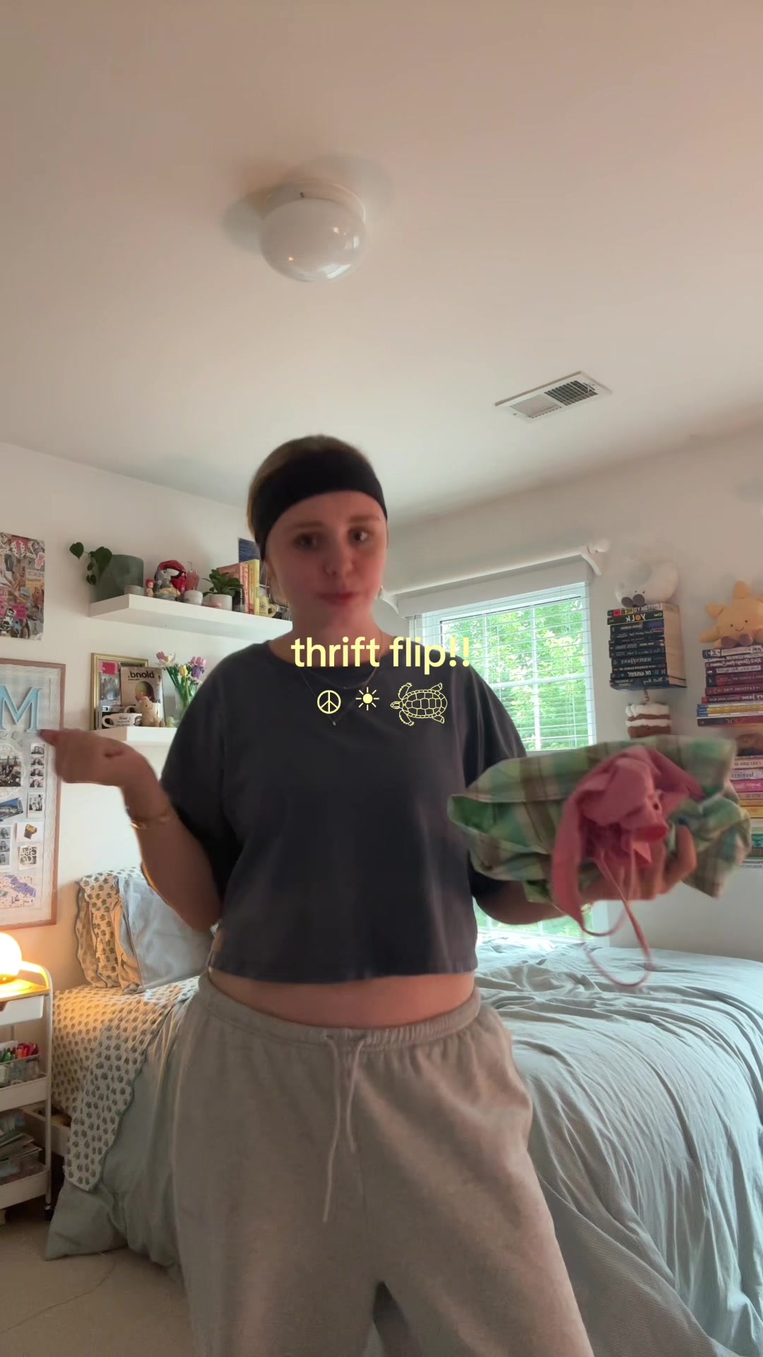 @mia_lauren_