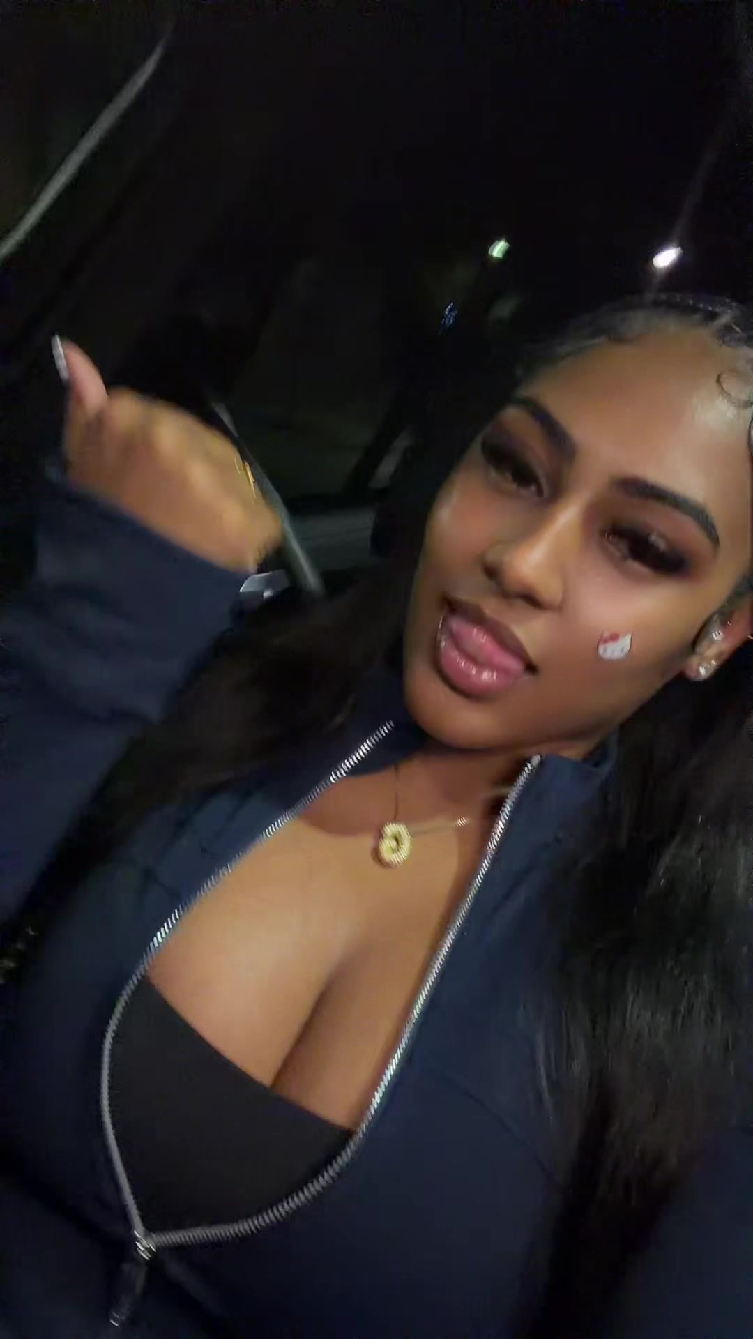 @GI