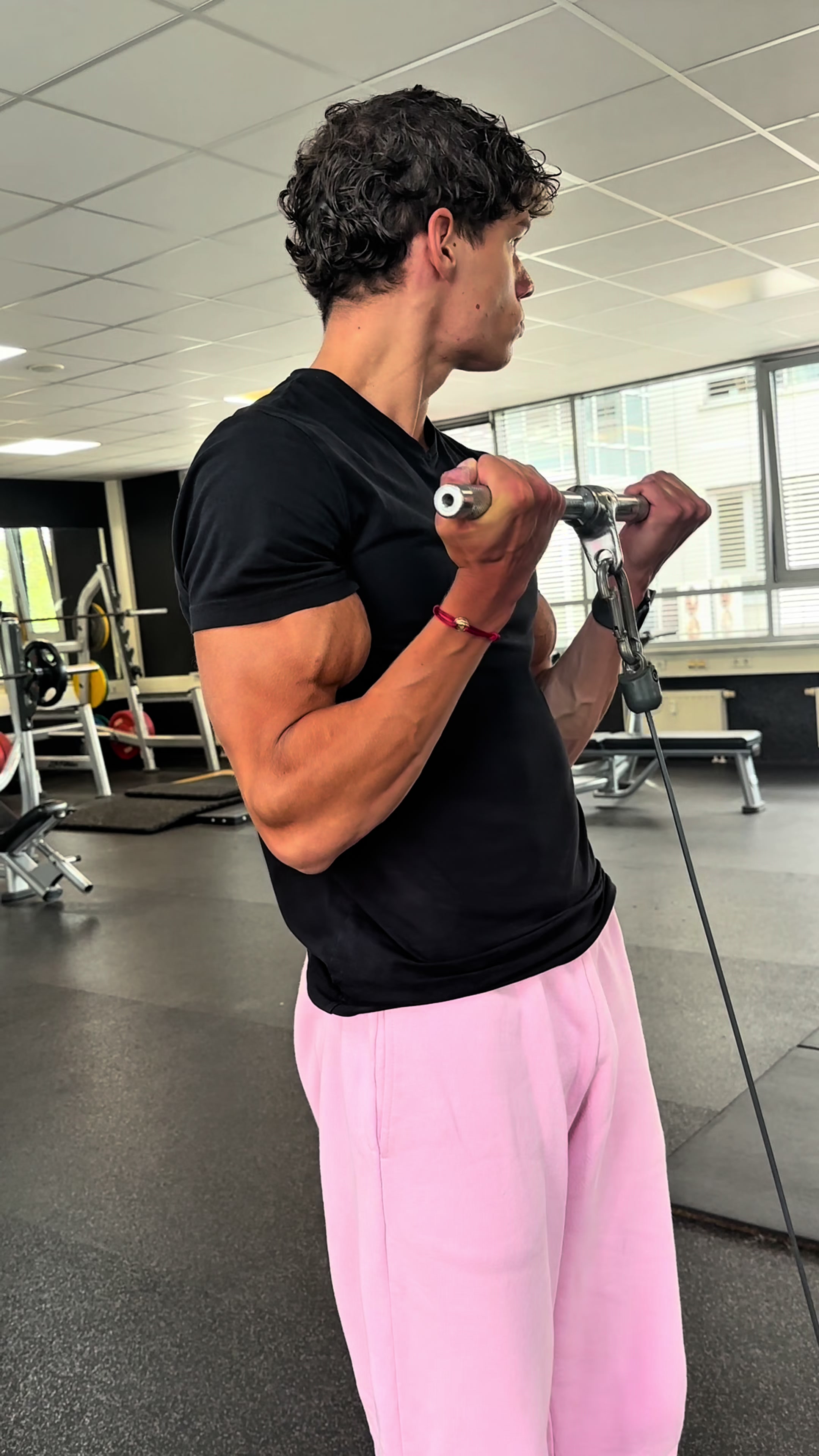 @max.valentin07