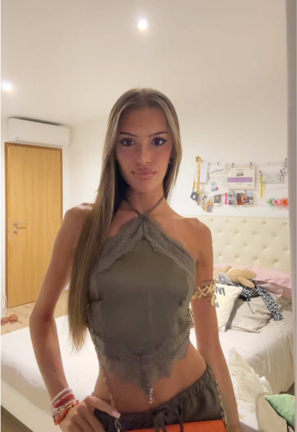 @𝐶ℎ𝑖𝑎𝑟𝑎 🇮🇹🇪🇸