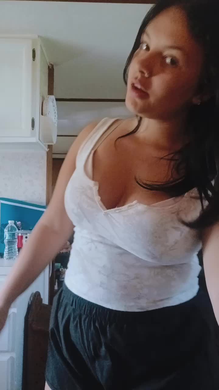 @LAYILA 💋