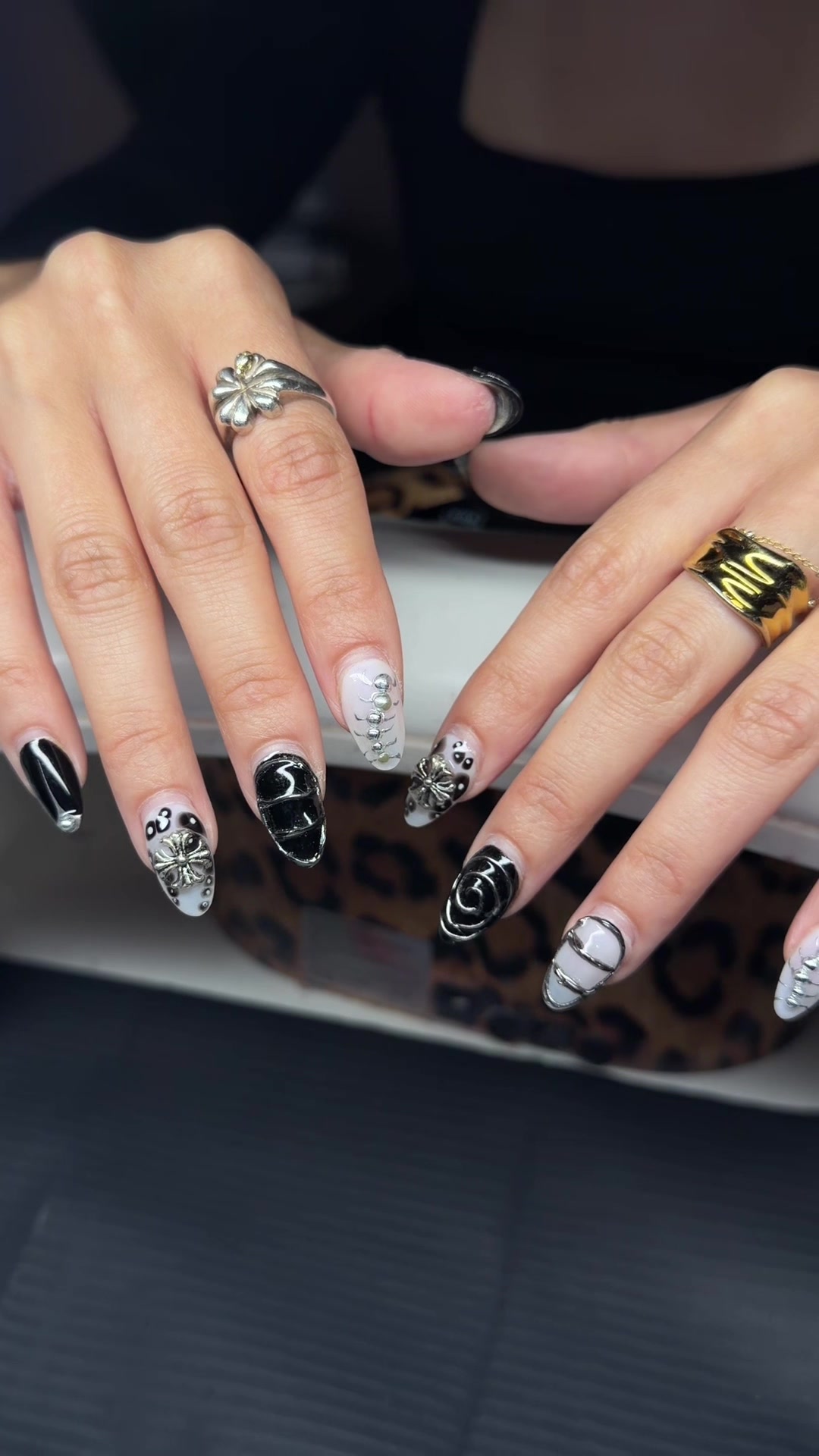 @st pete nail tech ๐