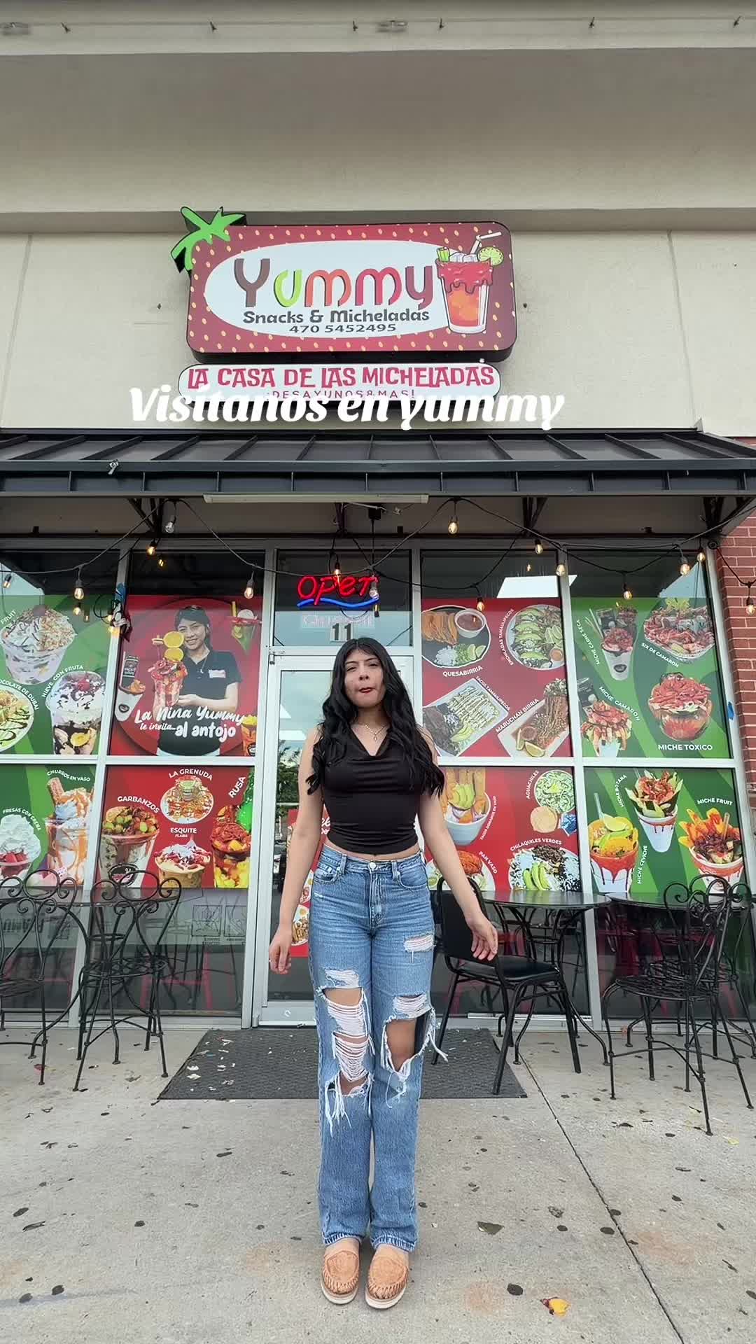 @Yummy snacks y micheladas
