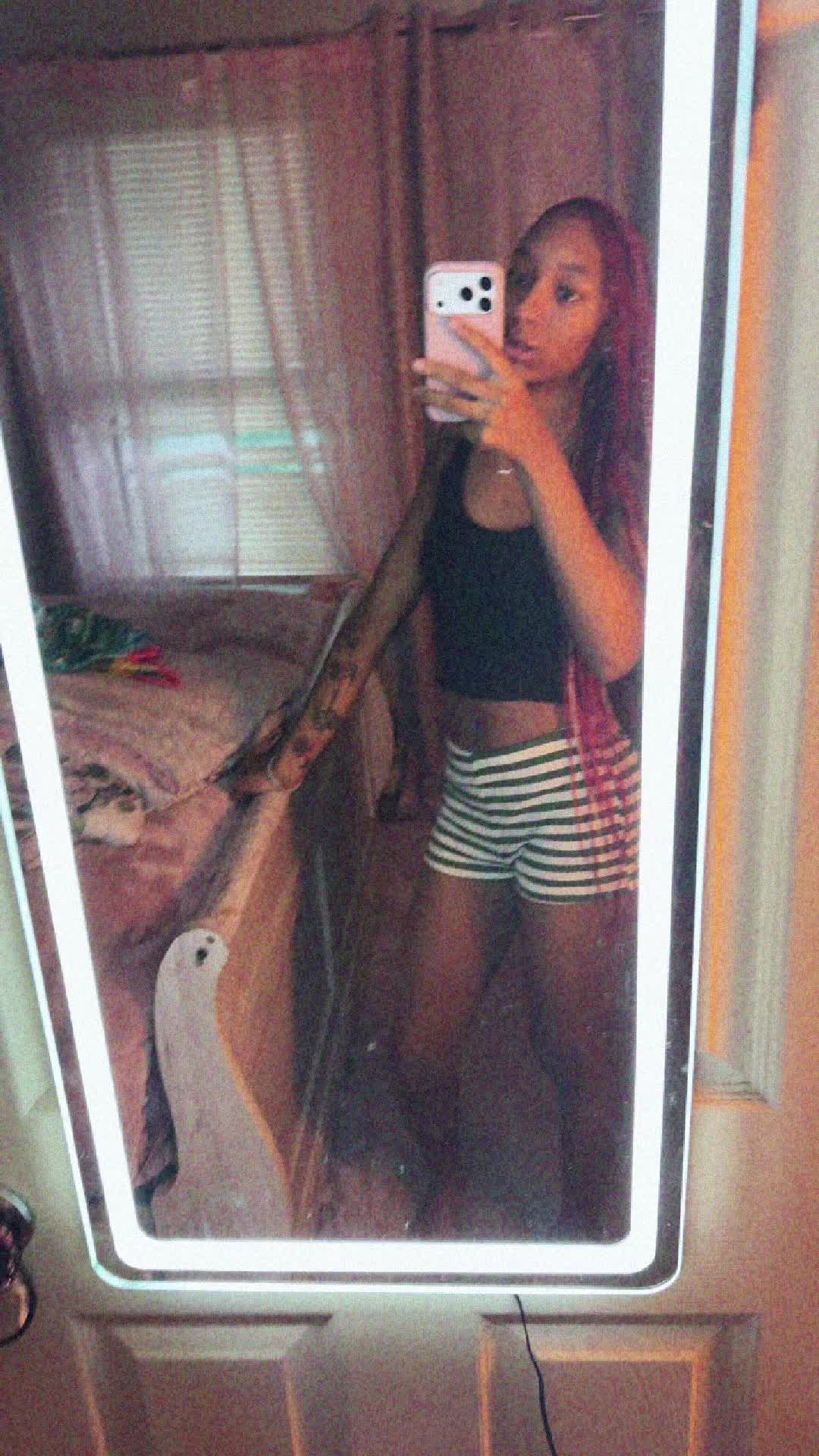 @🩷