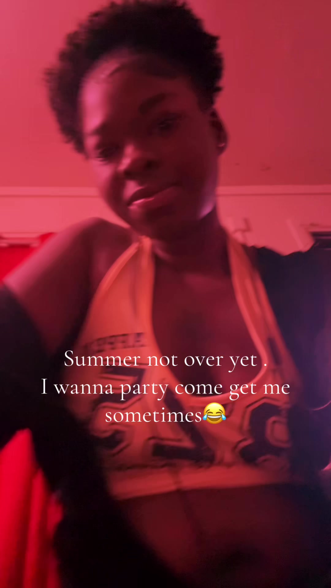 @Hey chat i&rsquo;m 20. Detroit📍