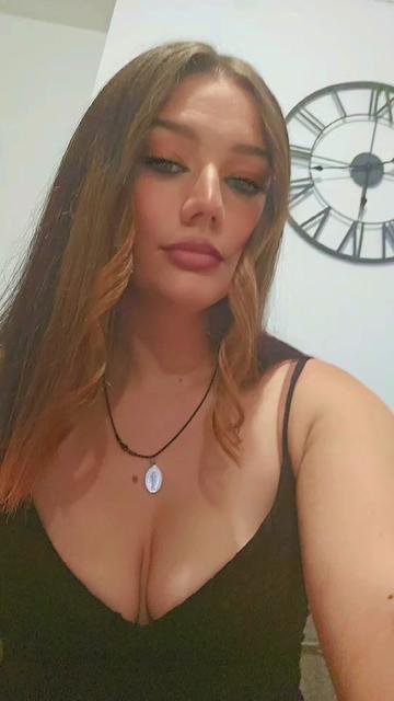 @...🦋