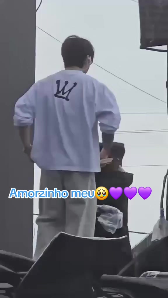 @켈리 크리스티나 💜