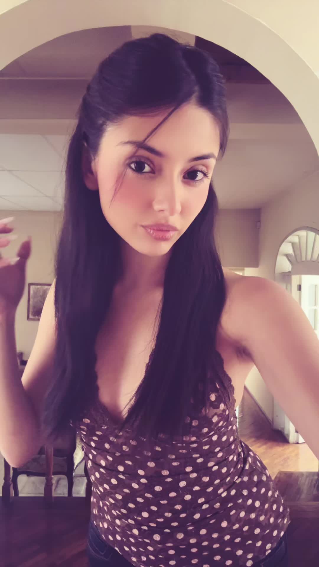 @Emilia Valentina