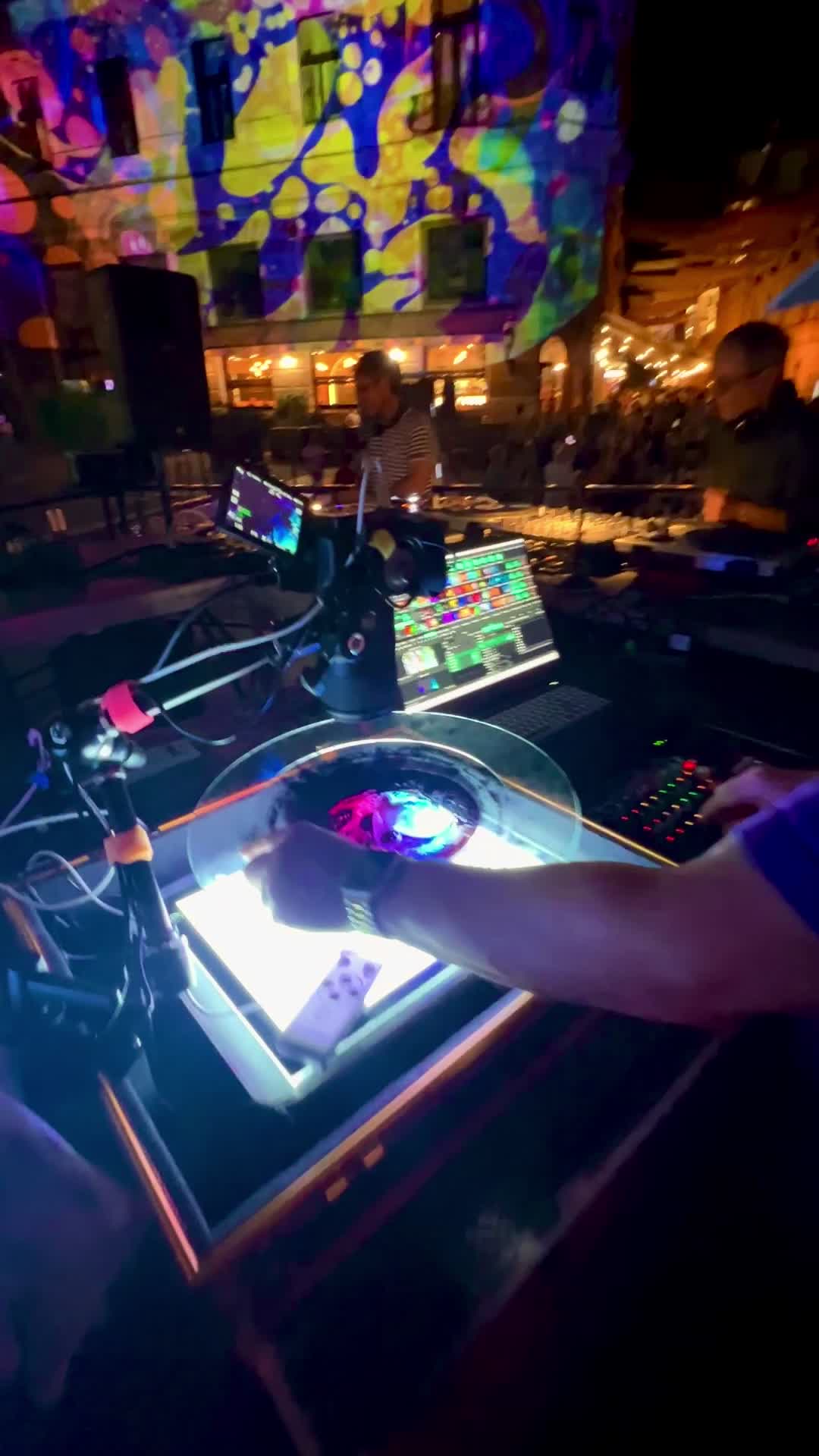 @Liquid Light Lab
