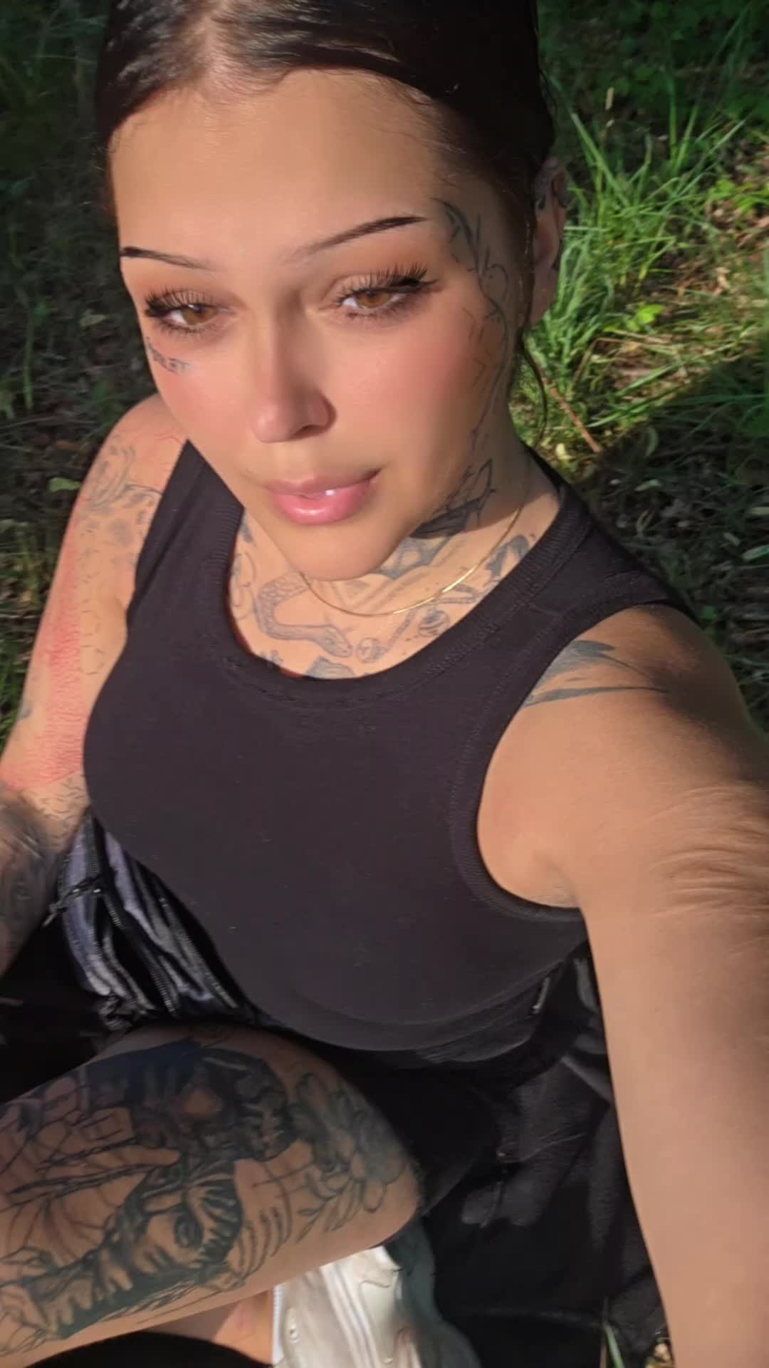 @Schneeegge