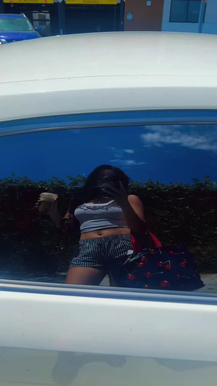 @e_zada🥀