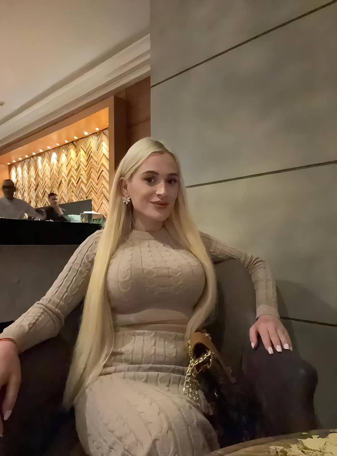 @Crazy Fox 🦊