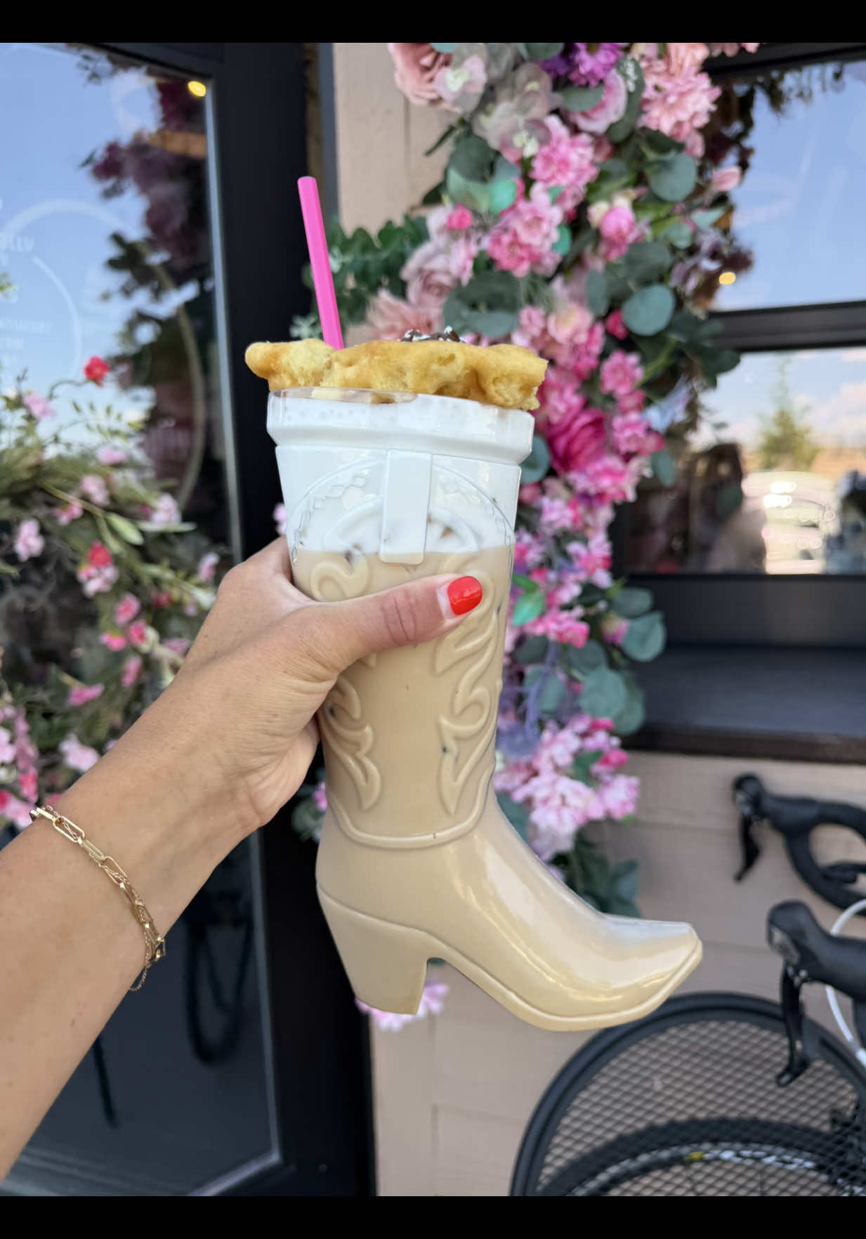 @Laura Botkin-CO mom and travel