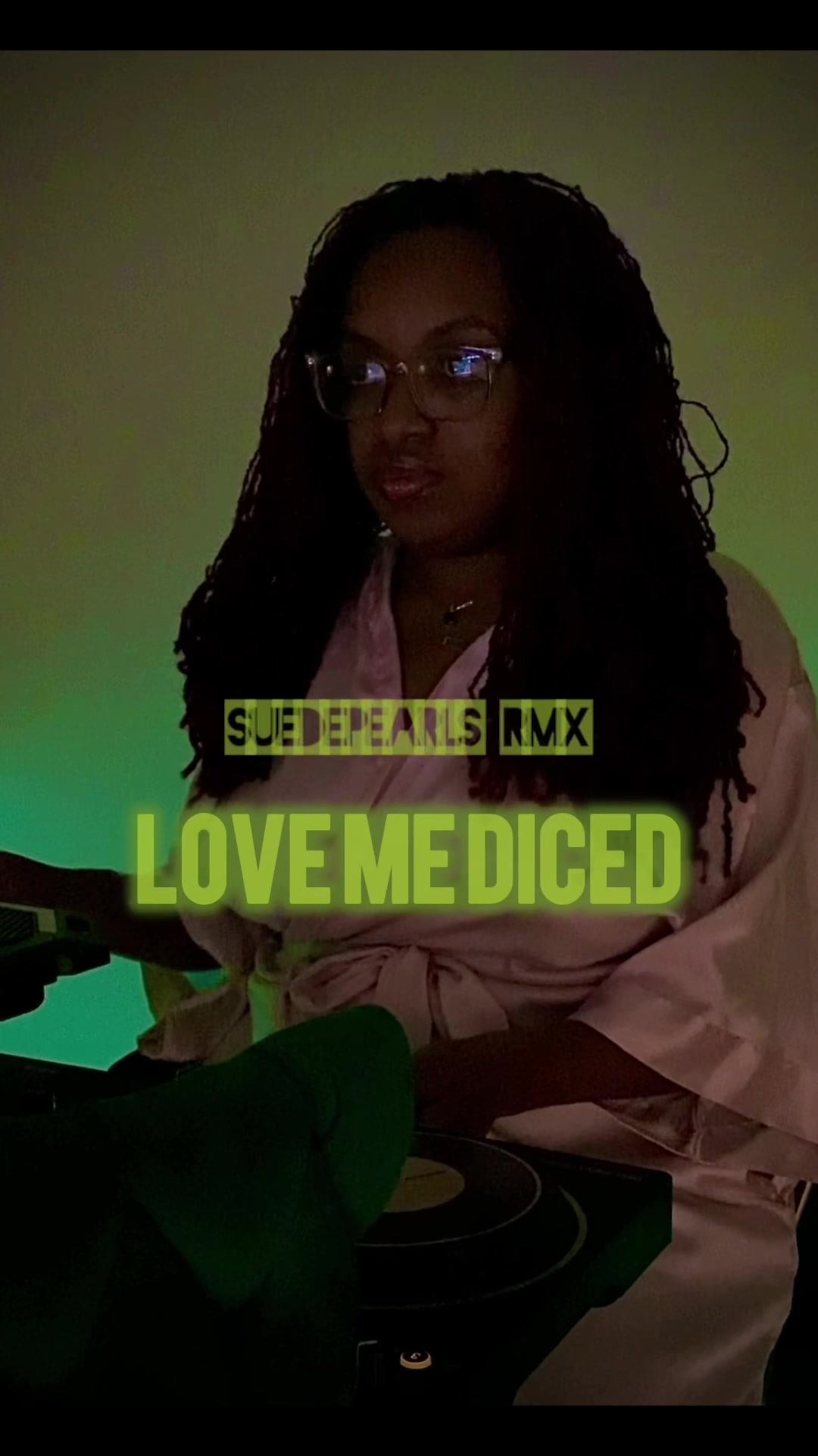 @DJSuedePearls 🖤 ⚡️ 🎧