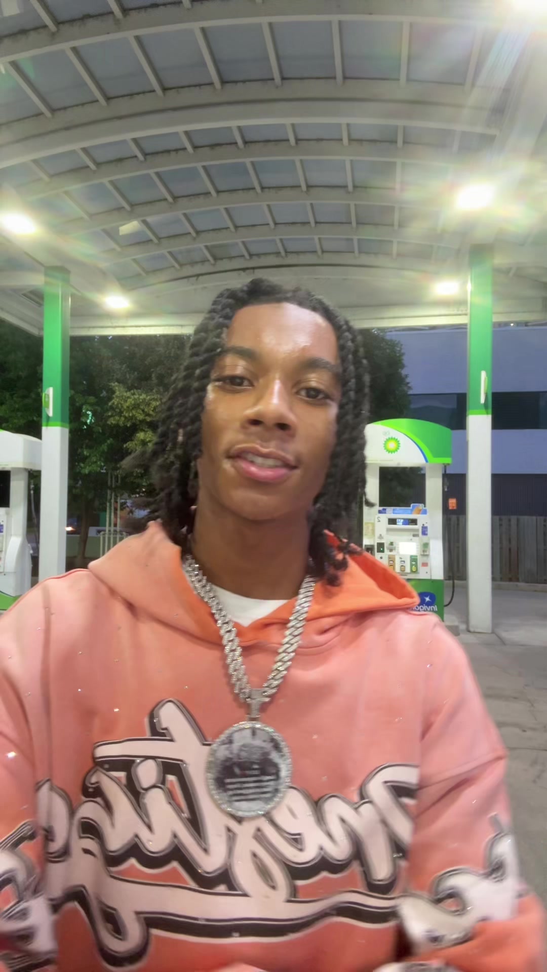 @Playb0ytwisted