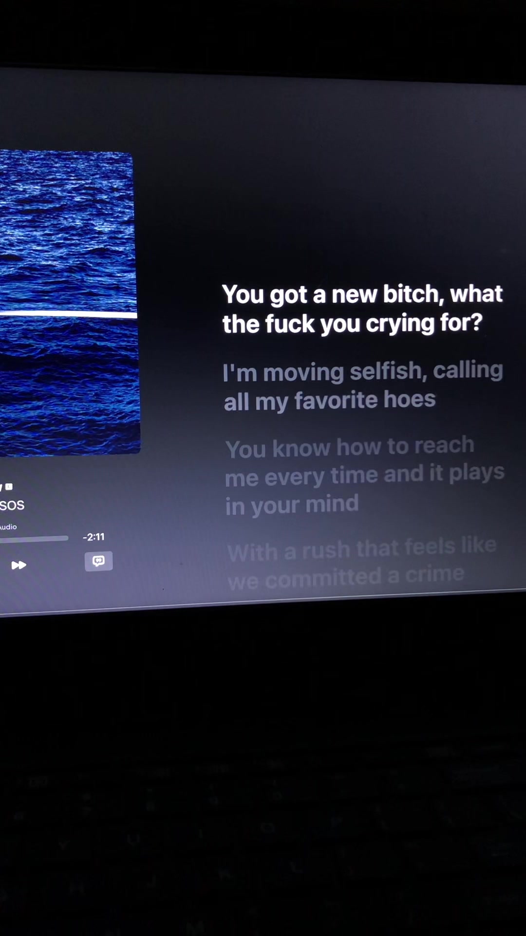 @Lyrics in ur mind 🎶