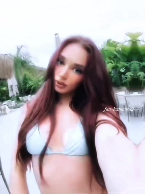 @вика