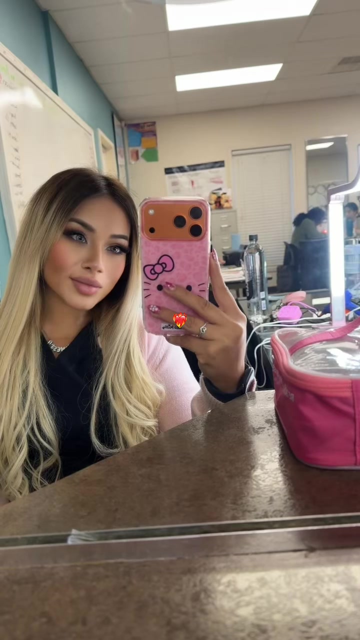 @Vanessa 🎀