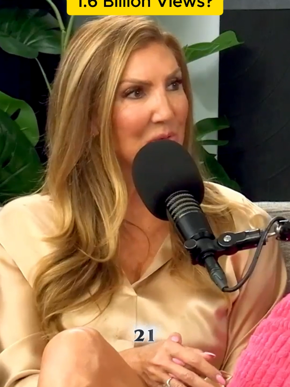 @Celeb_Verse