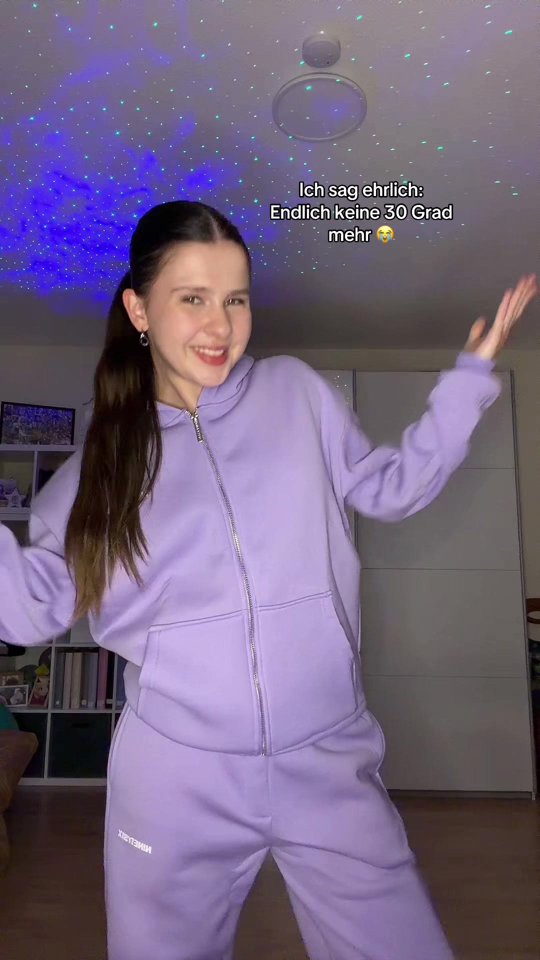 @✨ℍ𝕖𝕝𝕖𝕟𝕒 ℂ𝕝𝕖𝕒𝕣✨