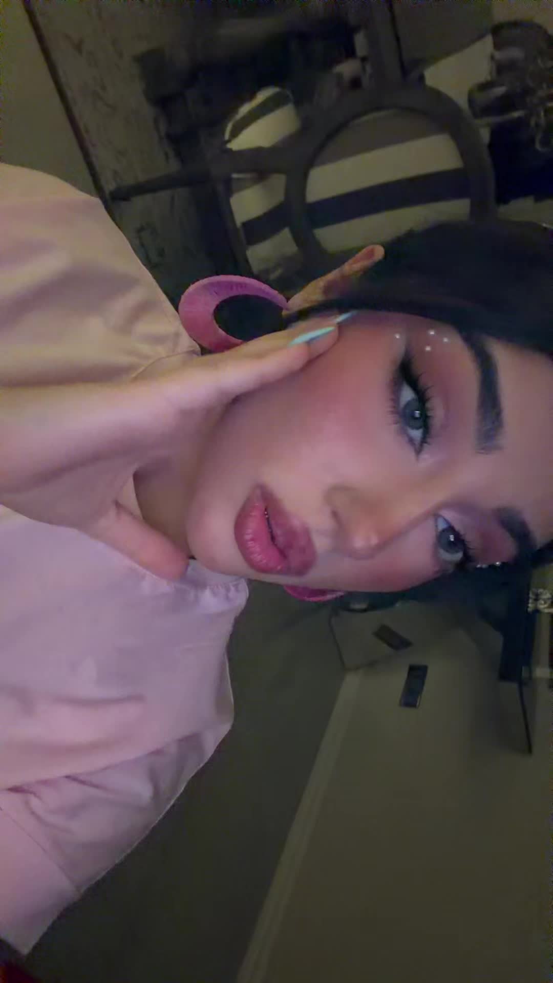 @callmegolsa