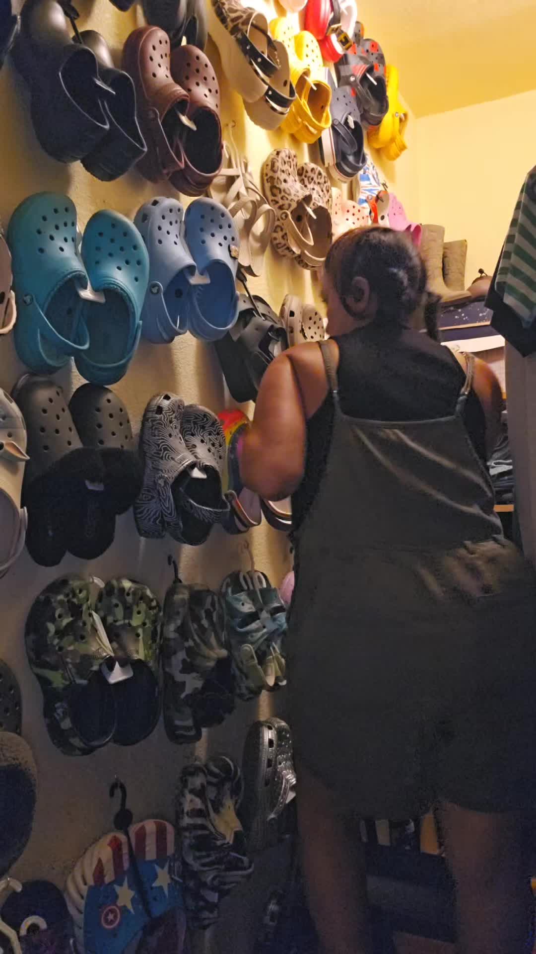 @Crocsgal