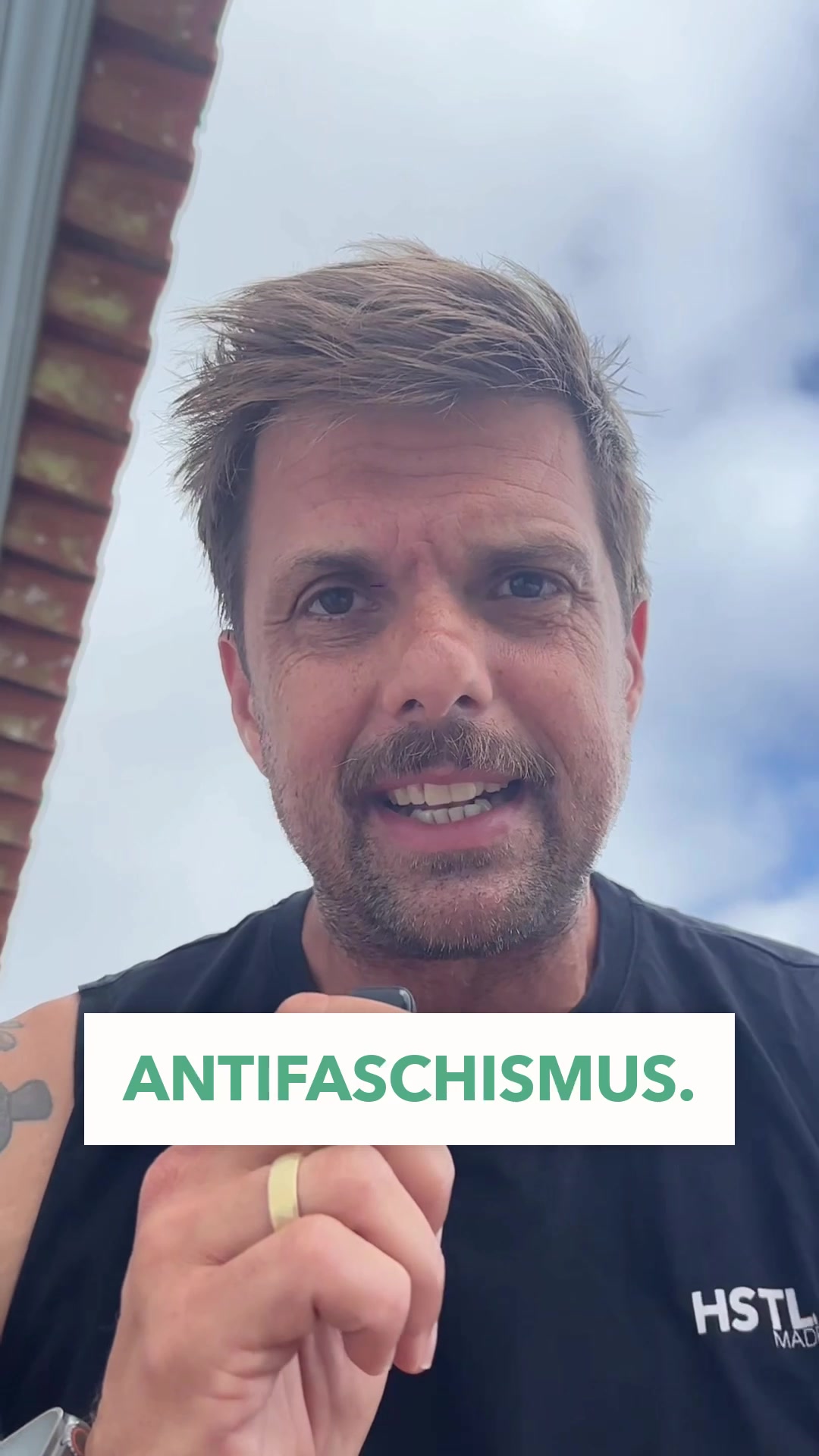 @Hand, Fuß, Mund