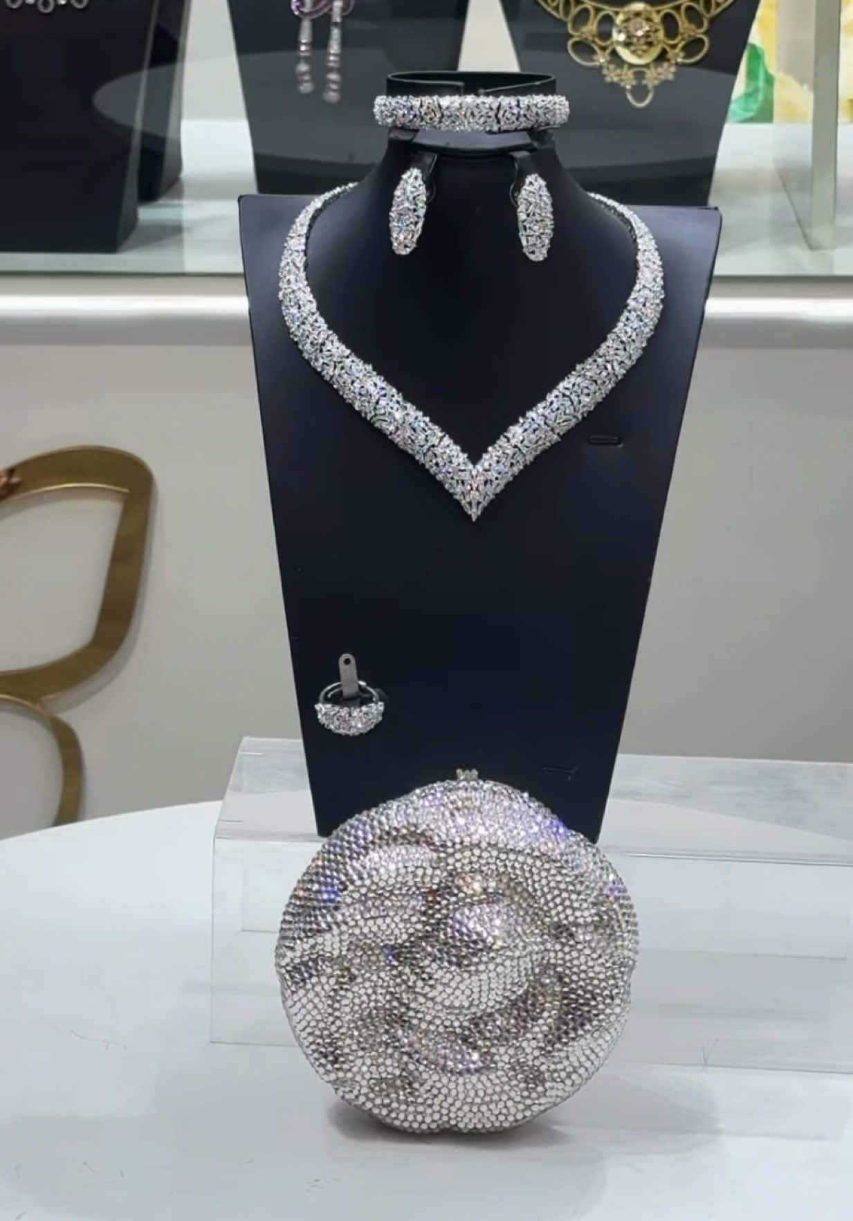 @Bridal Boutique Acessoires