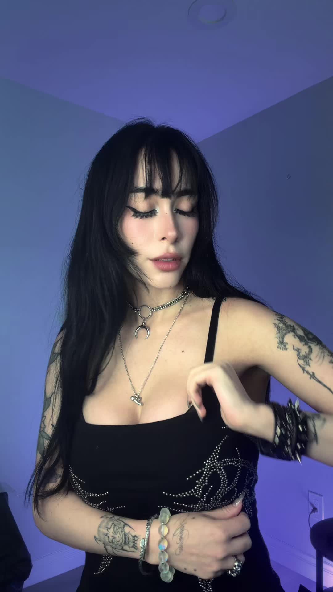 @blodvy
