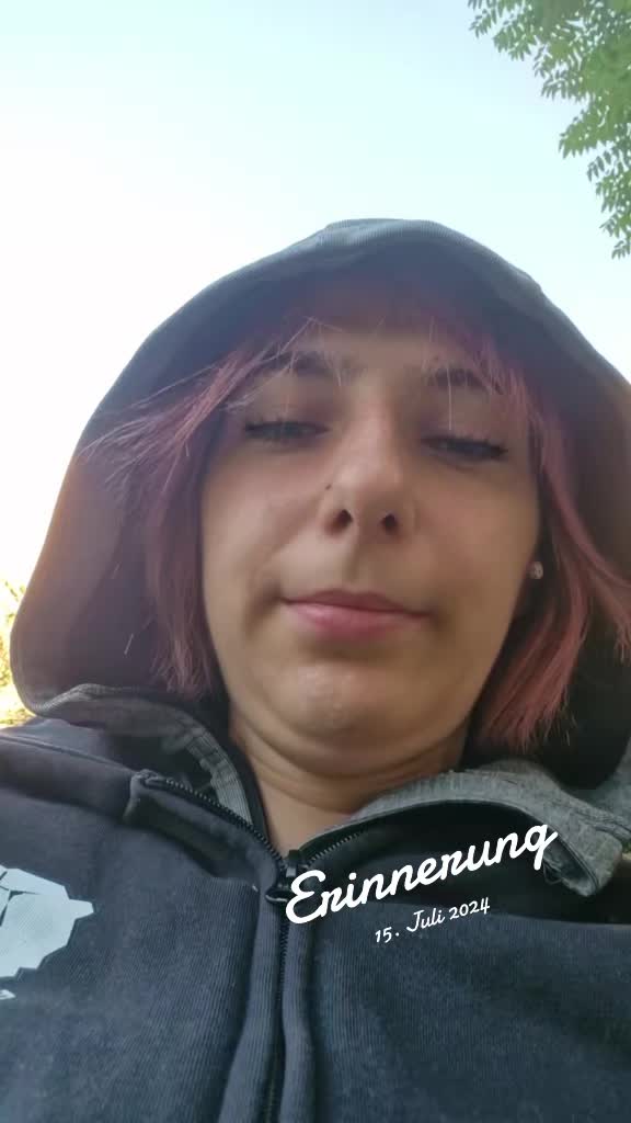 @Monique