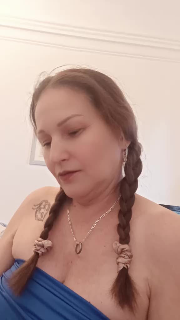 @Mirella