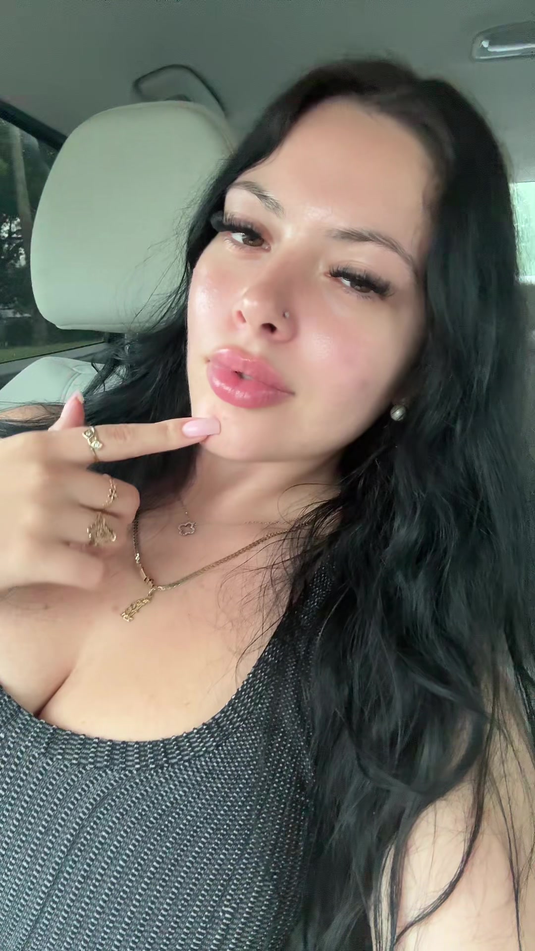 @sonyeli
